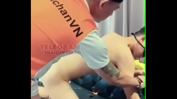 Đụ em bot dâm đẹp trai 2
