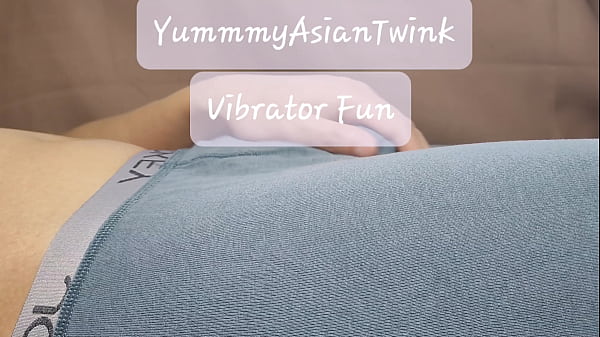 Japanese Boy – Vibrator Fun
